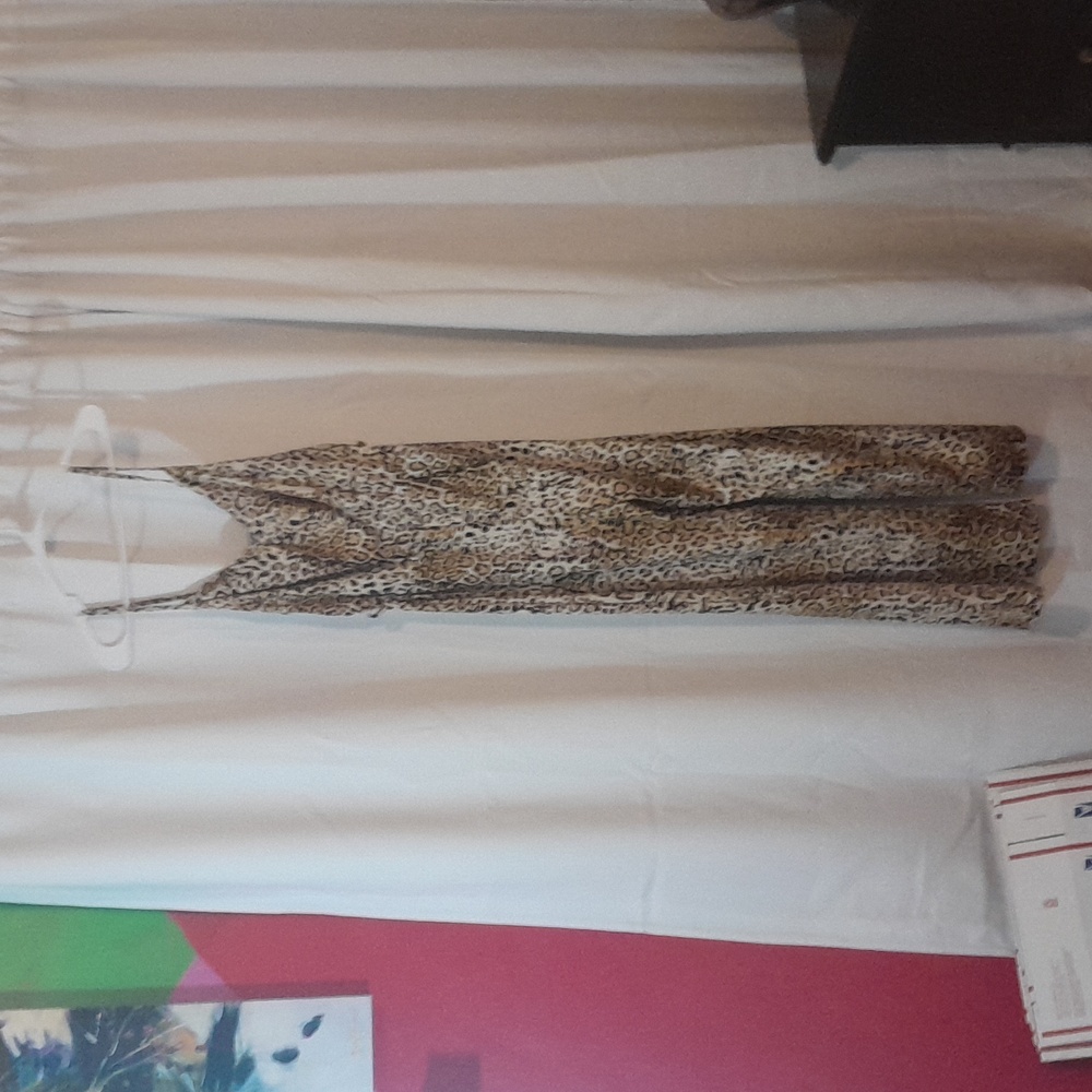 FOREVER ROSE Couture Cheetah Romper XL
